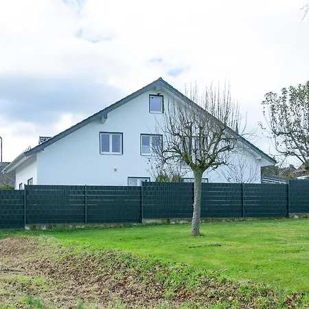 Διαμέρισμα Ferienwohnung Am Feld Vettweiss