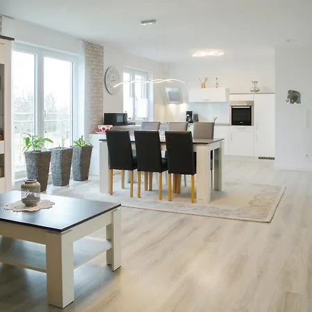 Apartment Ferienwohnung Am Feld